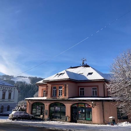 Penzion Breuer Jablonec nad Jizerou Kültér fotó